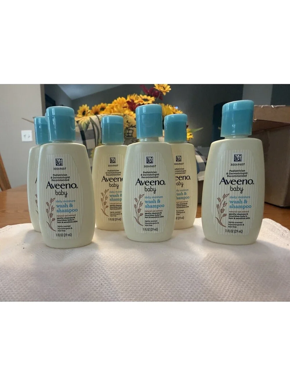 6x 1 Ounces AVeeno Baby Daily Moisture Wash And Shampoo